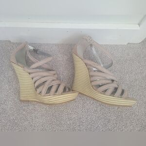 Carvela high wedge sandals. Size EU39